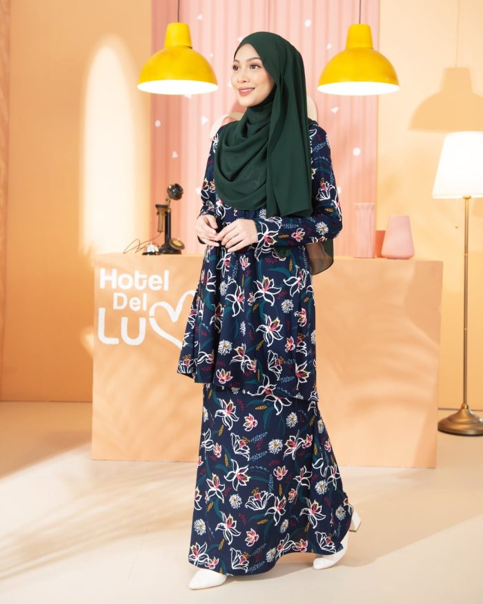 Kurung Lara - Dark Blue