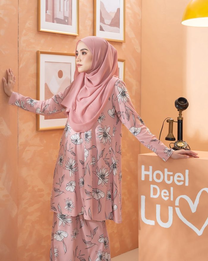 Kurung Lara - Coreopsis Pink - Image 7