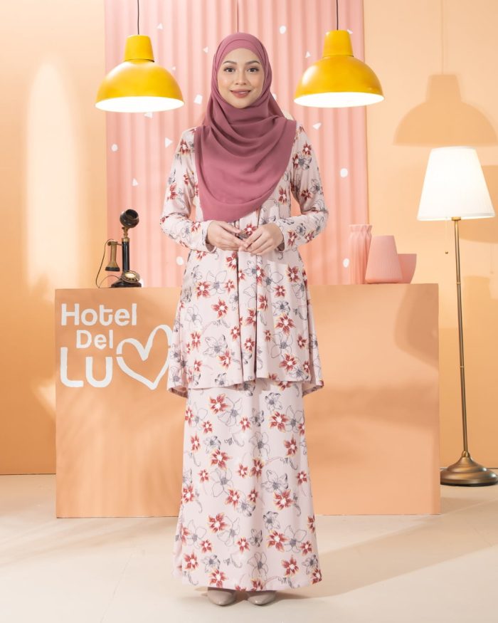 Kurung Lara - Canna Pink - Image 4