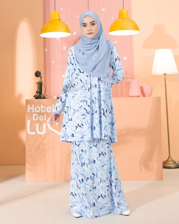 Kurung Lara - Scratch Blue - Image 6