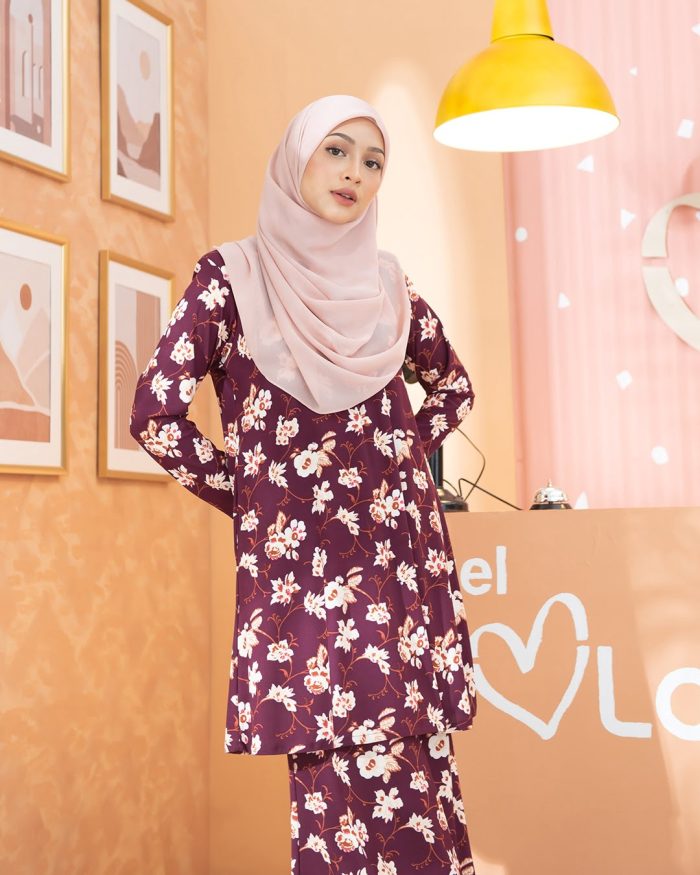 Kurung Lara - Cosmos Burgundy - Image 6