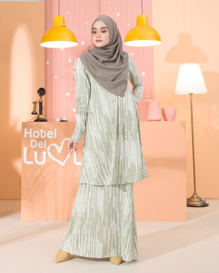 Kurung Lara - Tige Pickle