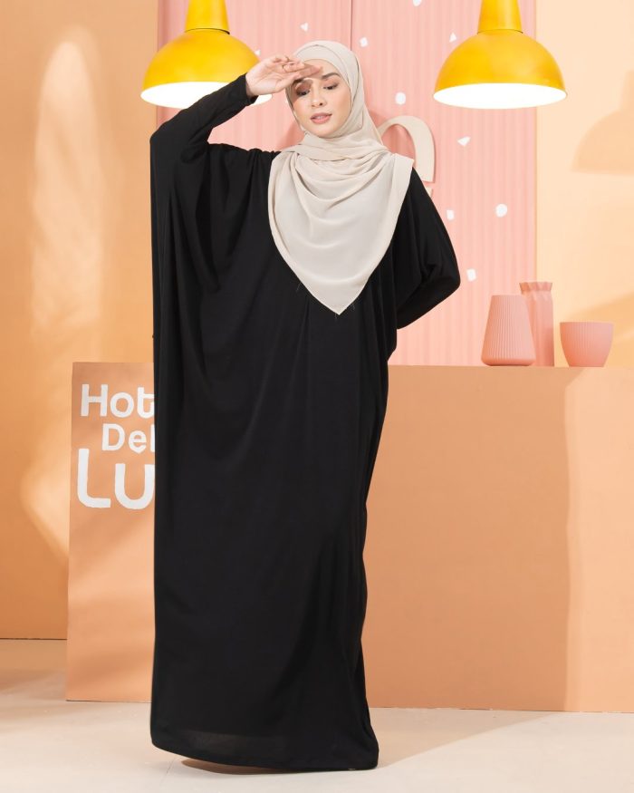 Kaftan Lana - Matte Black - Image 6