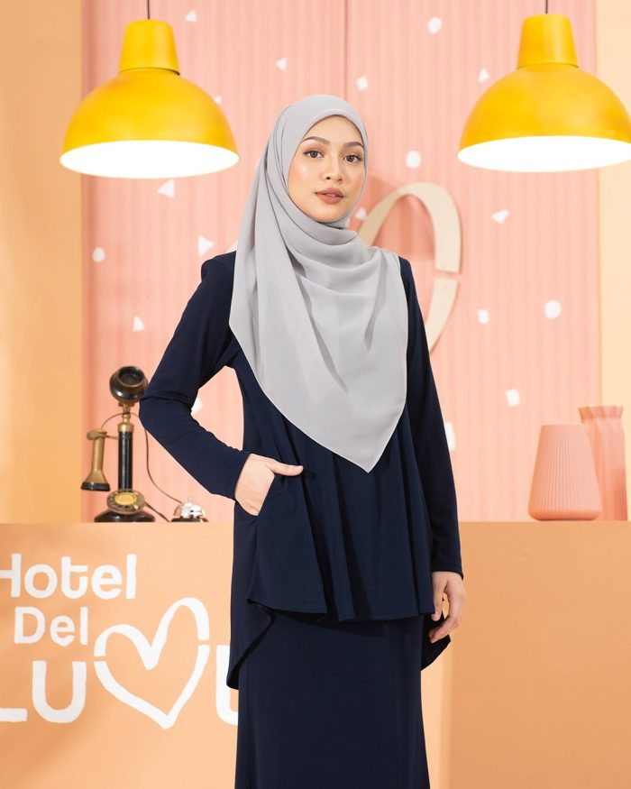 Kurung Lola - Navy Blue - Image 3