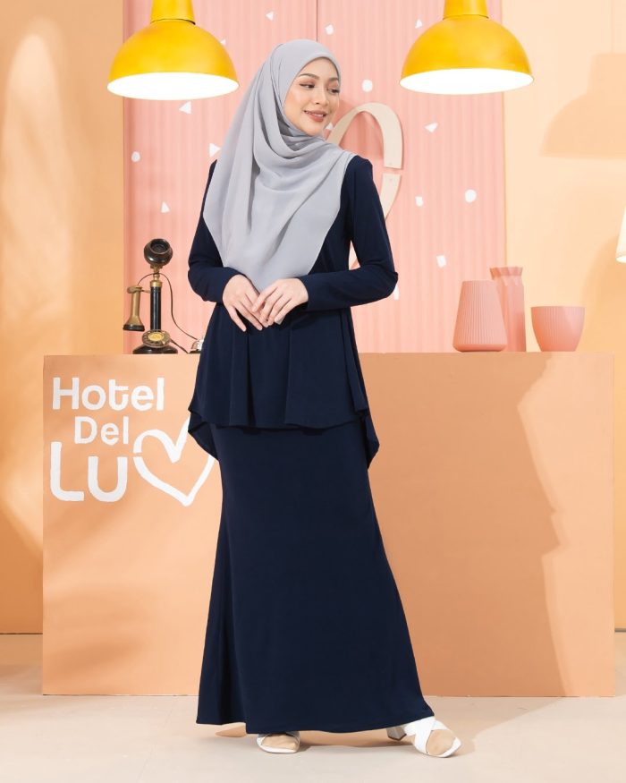 Kurung Lola - Navy Blue - Image 4