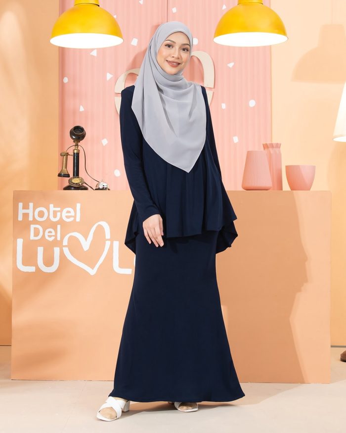 Kurung Lola - Navy Blue - Image 6