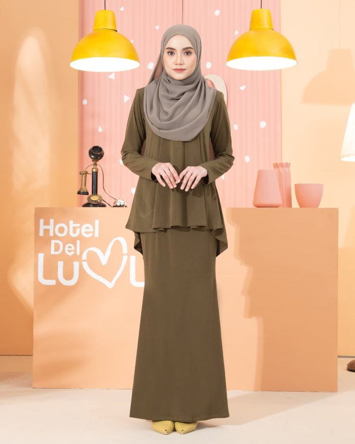 Kurung Lola - Olive Green