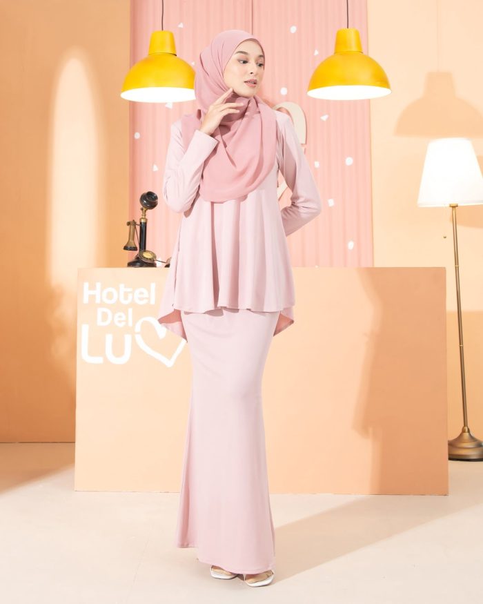 Kurung Lola - Rose Pink - Image 7