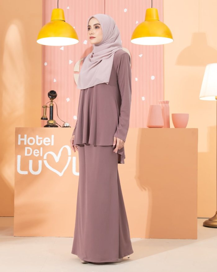 Kurung Lola - Burnt Umber - Image 5