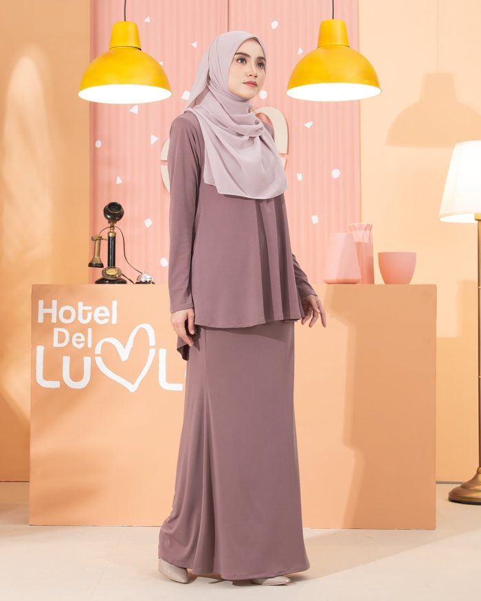 Kurung Lola - Burnt Umber - Image 4