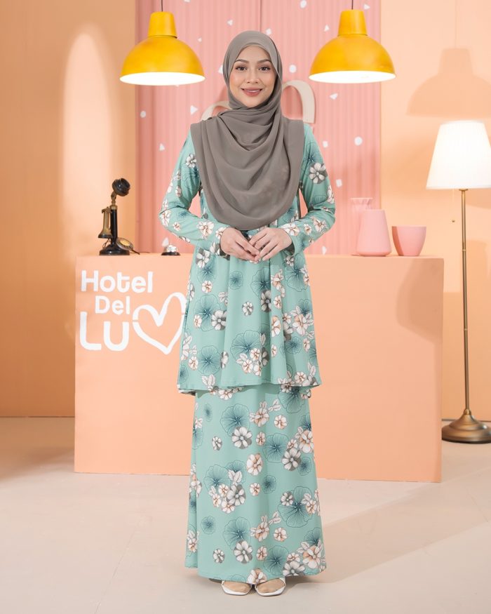 Kurung Lara - Camelia Pistachio - Image 3