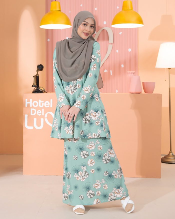 Kurung Lara - Camelia Pistachio - Image 2