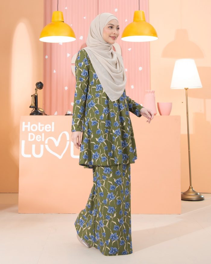 Kurung Lara - Clematis Foret - Image 4