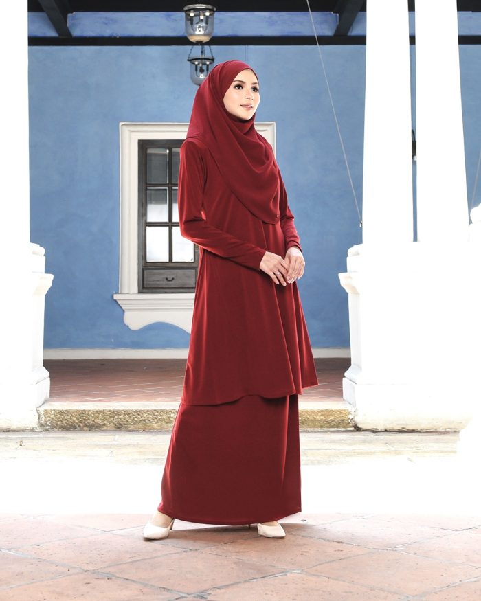 Baju Kurung Pahang Laura - Maroon - Image 3