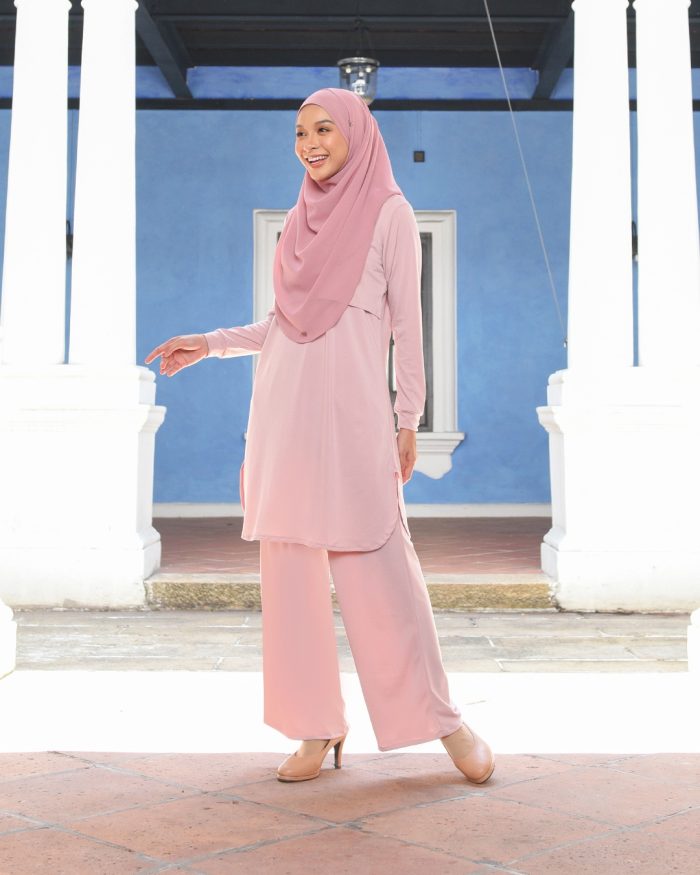 Suit Leona -  Rose Pink - Image 2