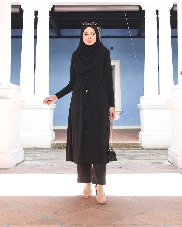 Dress Medi Lorna - Matte Black - Image 2