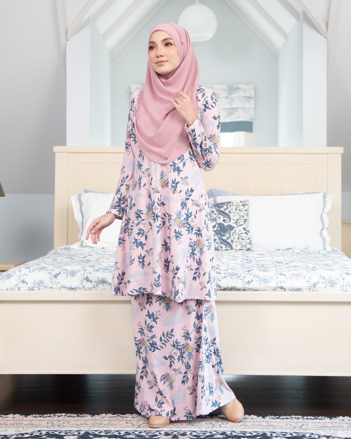 Baju Kurung Pahang Laura Printed - Dusty Pink - Image 3