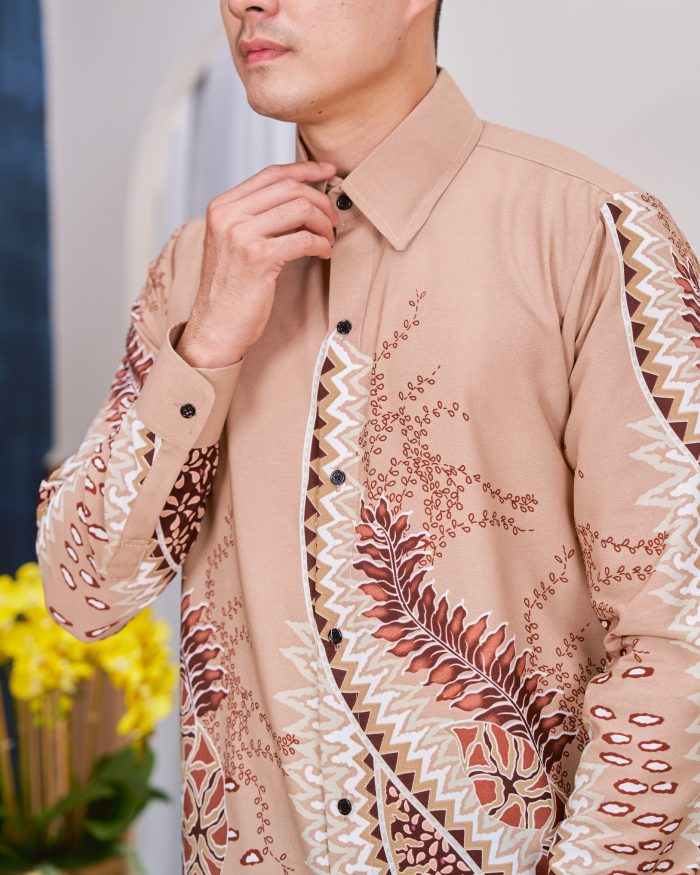 Kemeja Batik Sultan - Ombak Light Brown - Image 4