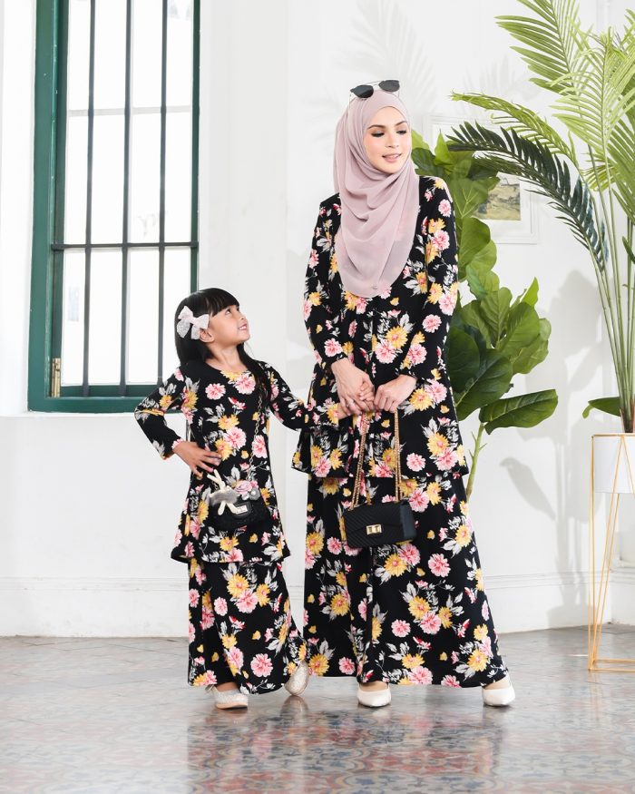 Kurung Lara - Aster Black - Image 4