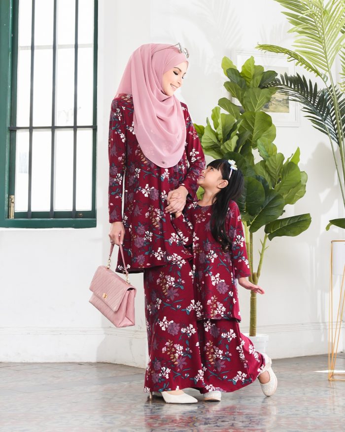 Kurung Lara Kids – Azalia Maroon - Image 6