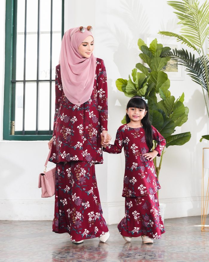 Kurung Lara Kids – Azalia Maroon - Image 5