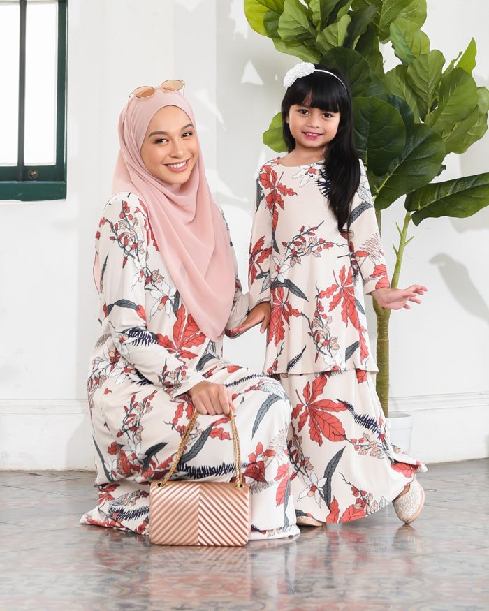 Kurung Lara Kids – Cream Coral - Image 5