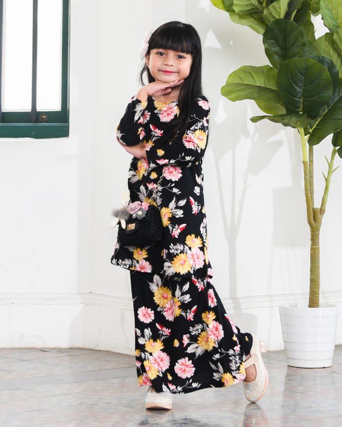 Kurung Lara Kids - Aster Black - Image 2