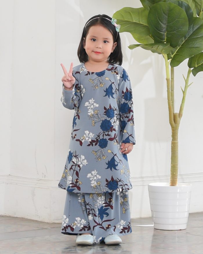 Kurung Lara Kids – Azalia Blue