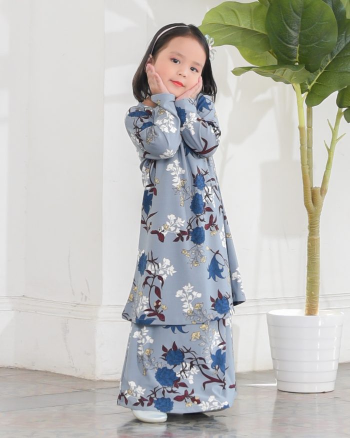 Kurung Lara Kids – Azalia Blue - Image 4