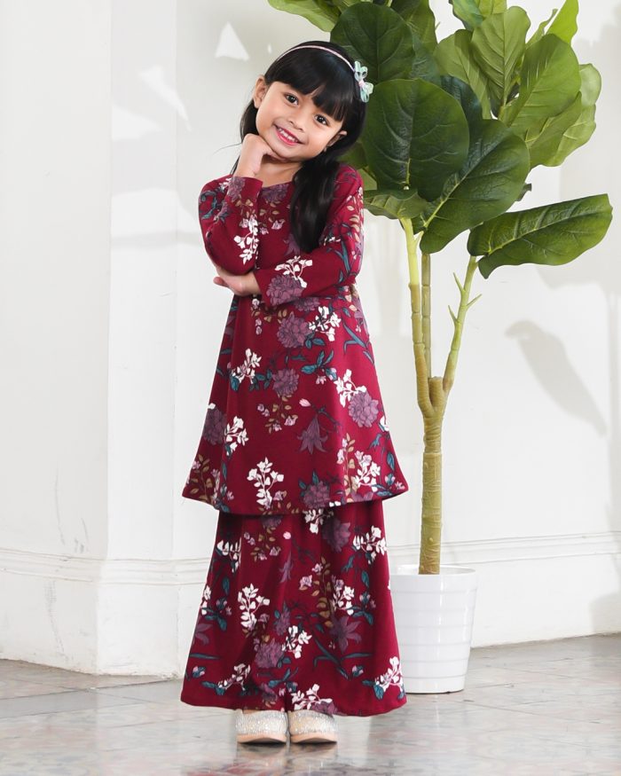 Kurung Lara Kids – Azalia Maroon - Image 2