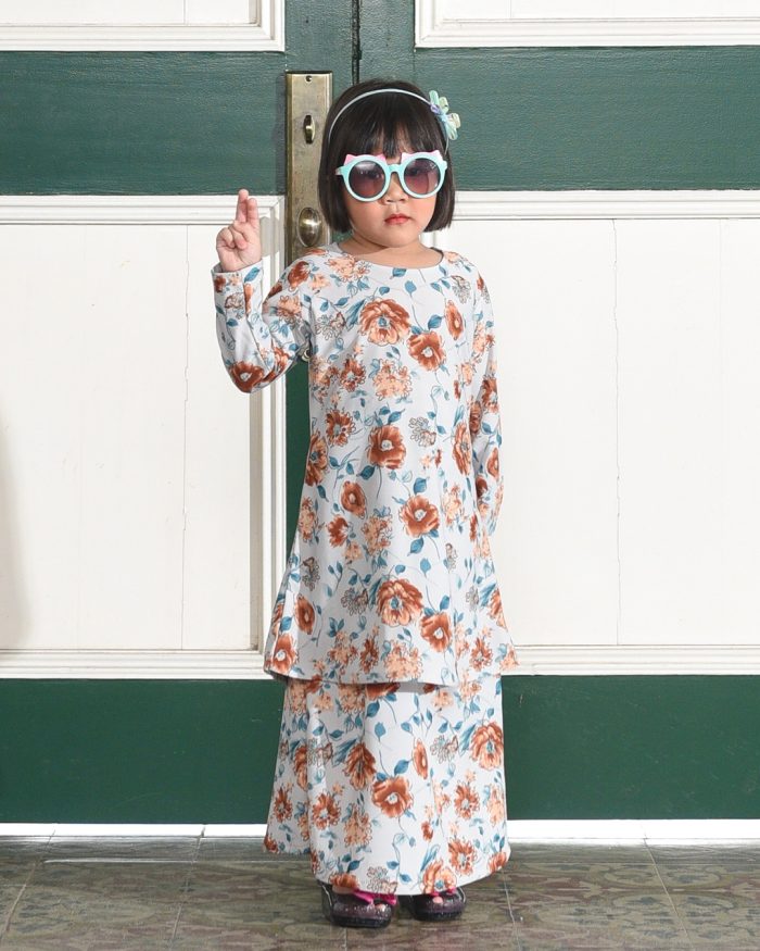 Kurung Lara Kids – Peony Blue