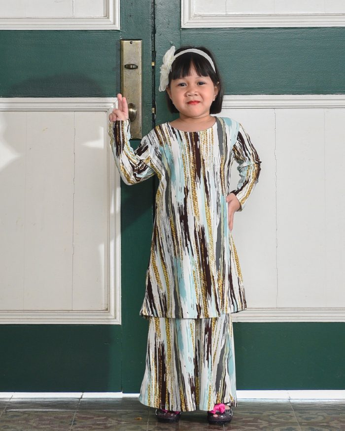 Kurung Lara Kids – Sparkling Mint