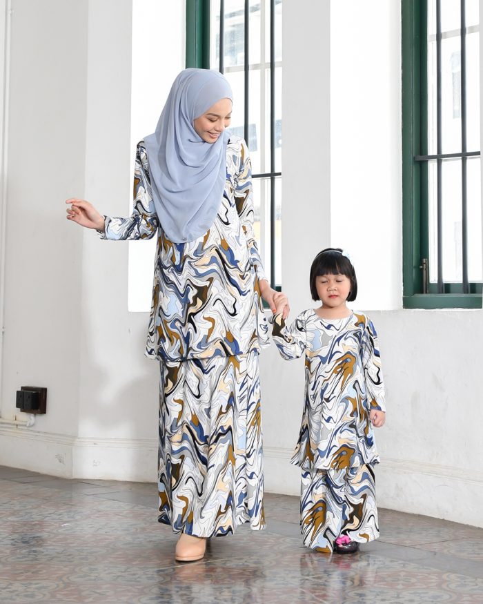 Kurung Lara Kids – Marble Blue - Image 4