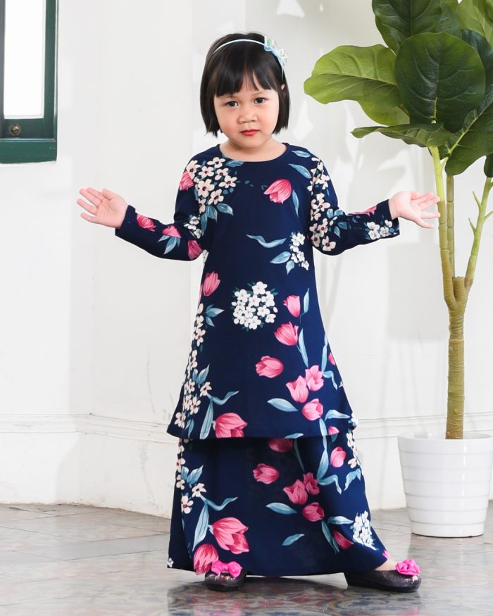 Kurung Lara Kids - Midnight Blue - Image 3