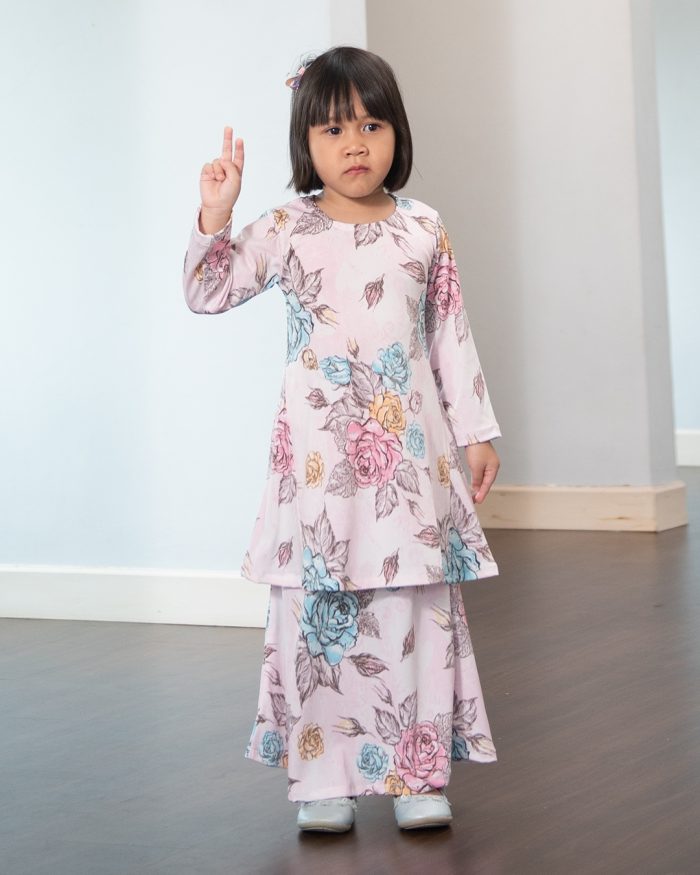 Baju Kurung Pahang Laura Printed Kids – Mawar Pinky