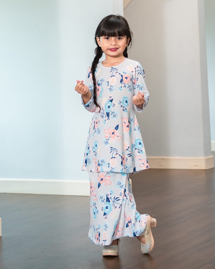 Baju Kurung Pahang Laura Printed Kids – Melati Abalone - Image 2