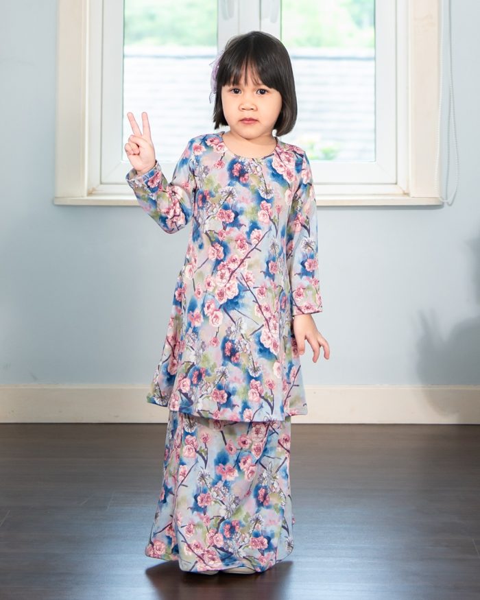 Baju Kurung Pahang Laura Printed Kids – Sakura Blossom - Image 3