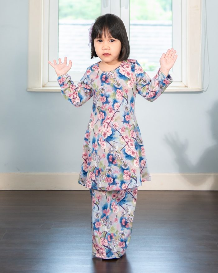 Baju Kurung Pahang Laura Printed Kids – Sakura Blossom - Image 4