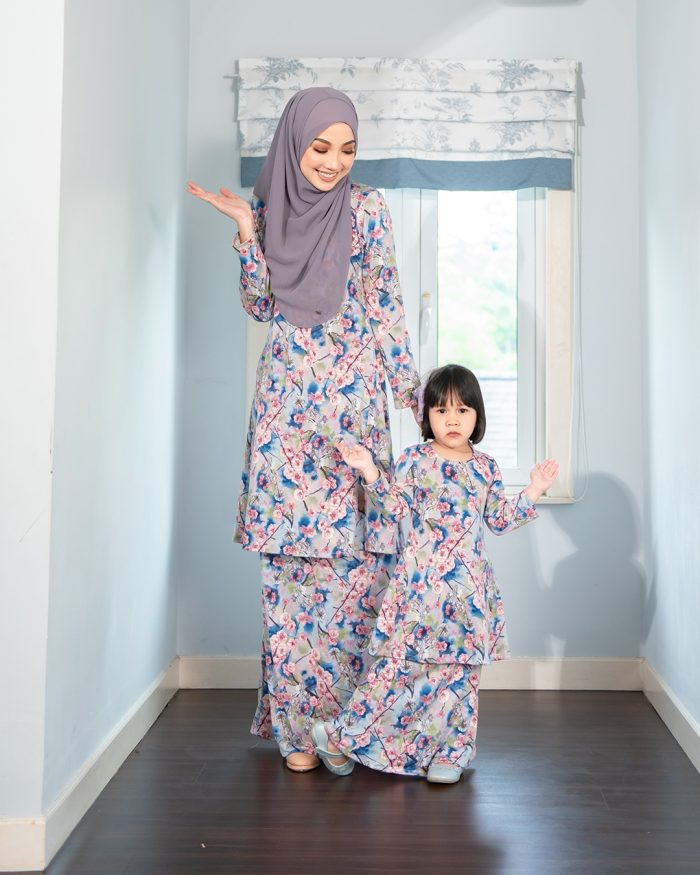 Baju Kurung Pahang Laura Printed Kids – Sakura Blossom - Image 5