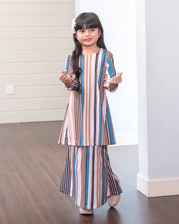 Baju Kurung Pahang Laura Printed Kids – Stripes Brown - Image 2