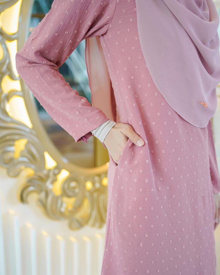 Baju Kurung Moden Rania - Candy Pink - Image 3