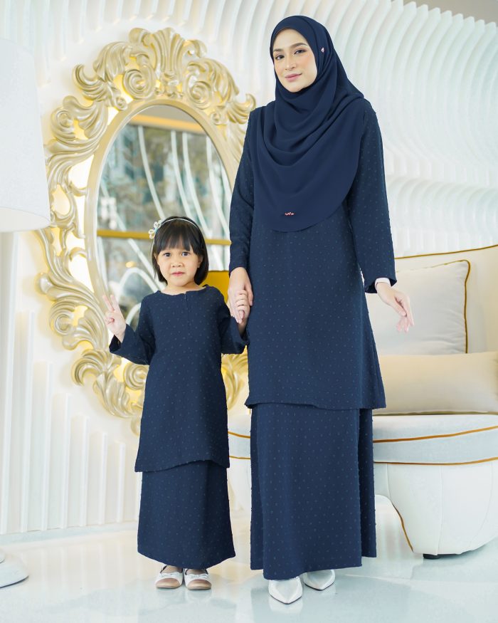 Baju Kurung Moden Rania - Navy Blue - Image 3