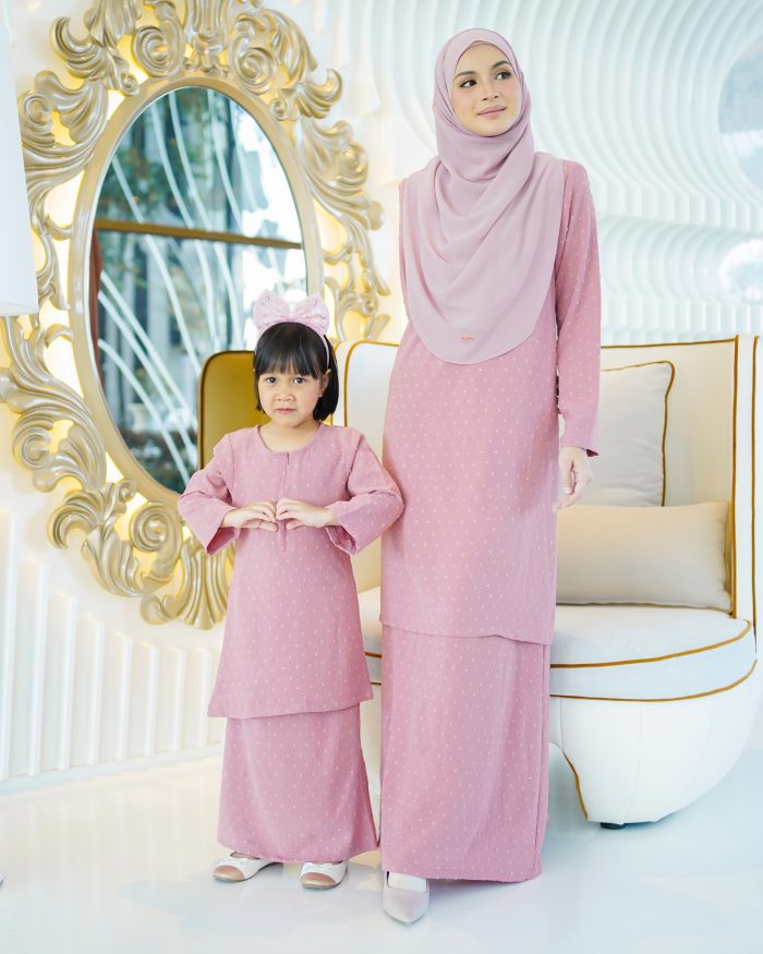 Baju Kurung Moden Rania - Candy Pink - Image 6