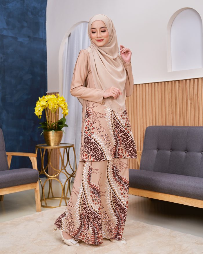 Baju Kurung Moden Batik Sultanah - Ombak Light Brown