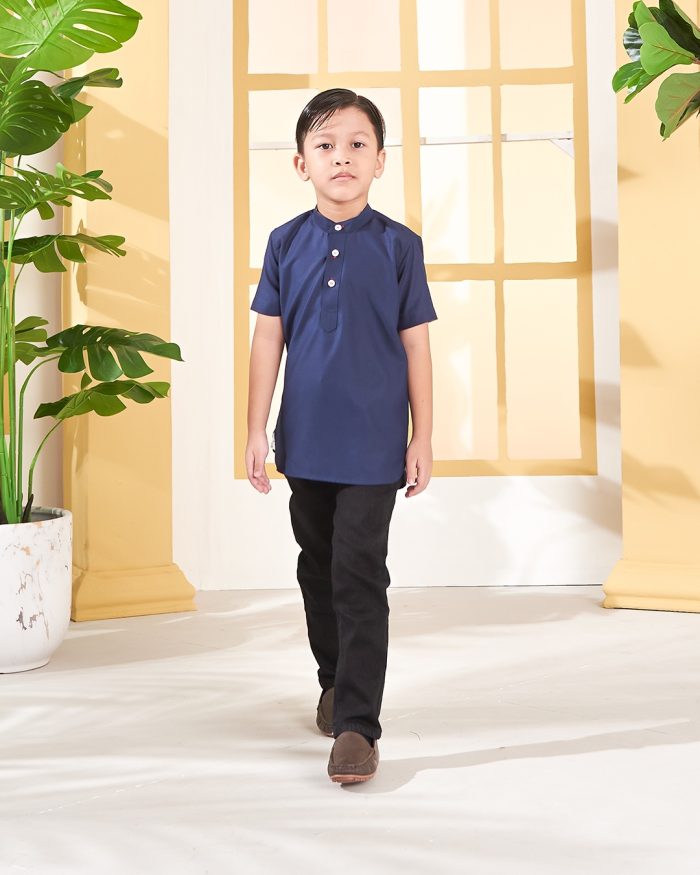 Kurta Luqman Kids - Midnight Blue - Image 2