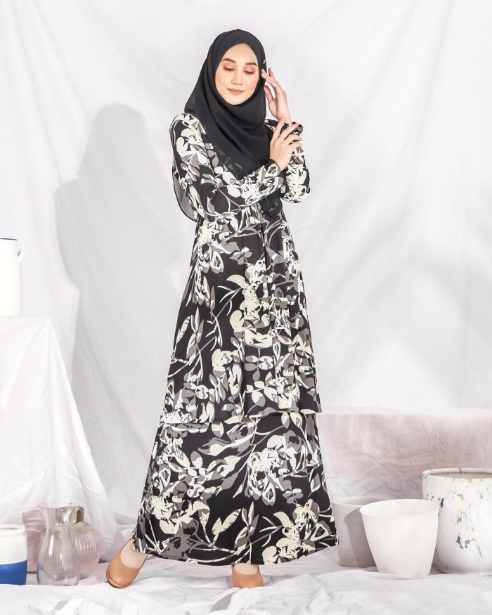 Baju Kurung Pahang Laura Printed – Matte Black - Image 3