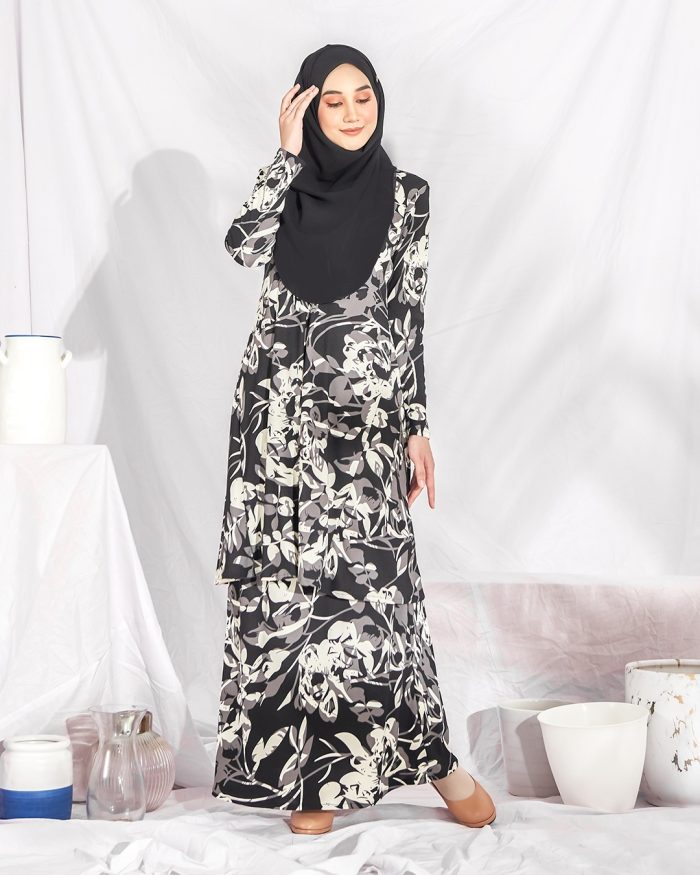 Baju Kurung Pahang Laura Printed – Matte Black - Image 5