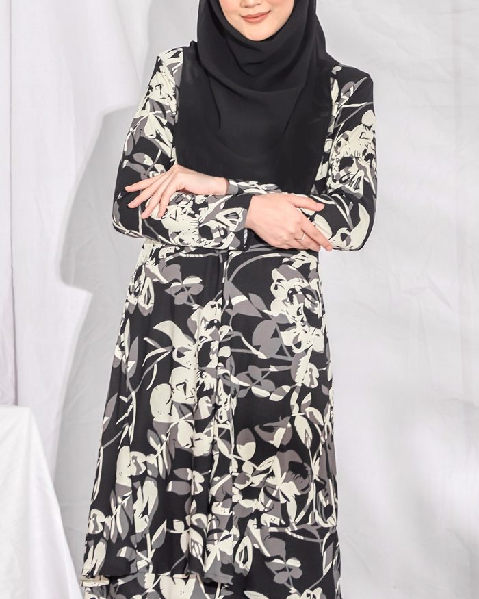 Baju Kurung Pahang Laura Printed – Matte Black - Image 6