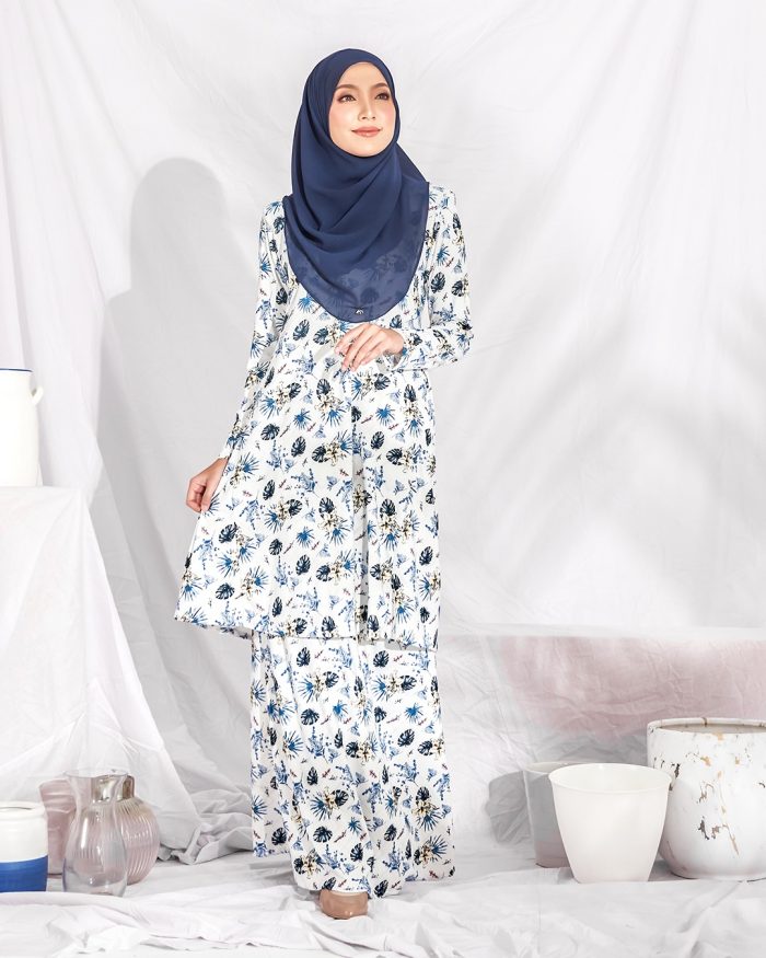 Baju Kurung Pahang Laura Printed – Monstera White - Image 5