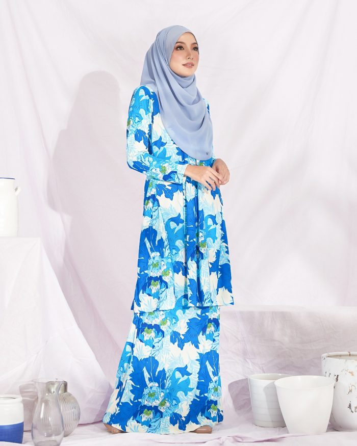 Baju Kurung Pahang Laura Printed – Ocean Cosmos - Image 3